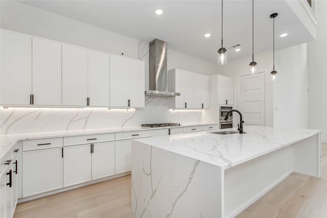 623 Parkview Avenue, Dallas, TX 75223