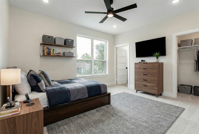 623 Parkview Avenue, Dallas, TX 75223