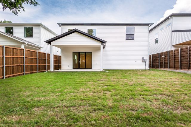 623 Parkview Avenue, Dallas, TX 75223