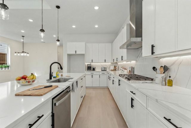 623 Parkview Avenue, Dallas, TX 75223