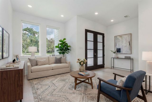 623 Parkview Avenue, Dallas, TX 75223