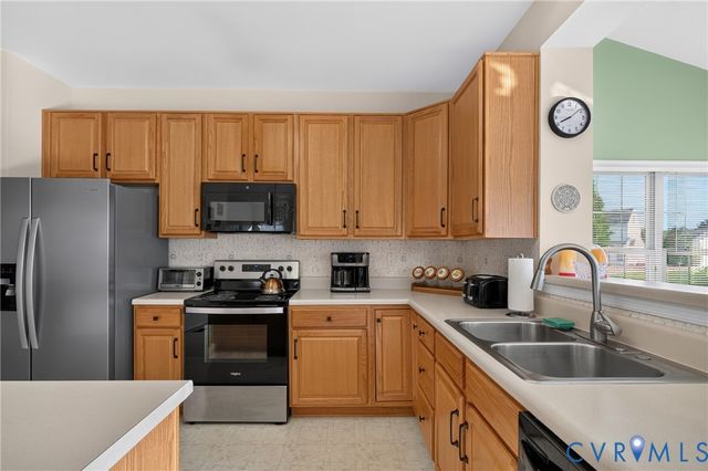 10817 Correnty Dr, Glen Allen, VA 23059
