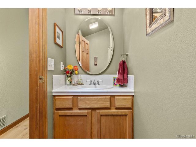 22081 Bardwell Ave, Conifer, CO 80433