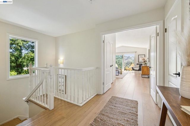 5028 CRYSTAL RIDGE COURT, Oakland, CA 94605
