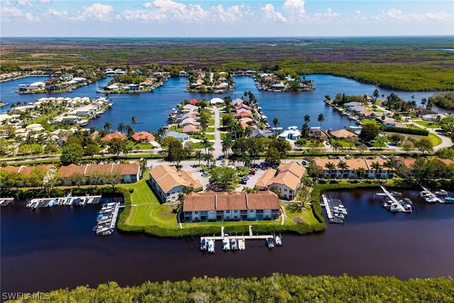 194 Newport DR 908, Naples, FL 34114