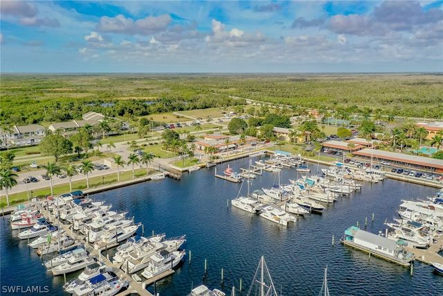 194 Newport DR 908, Naples, FL 34114