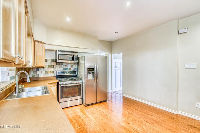 1701 Elm Street, El Paso, TX 79930