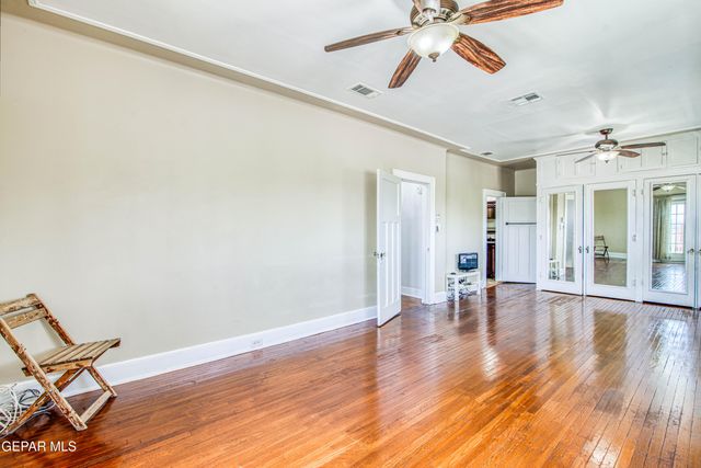 1701 Elm Street, El Paso, TX 79930