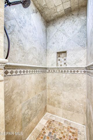 1701 Elm Street, El Paso, TX 79930