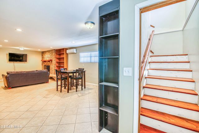 1701 Elm Street, El Paso, TX 79930