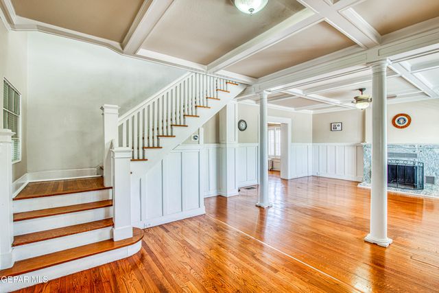 1701 Elm Street, El Paso, TX 79930