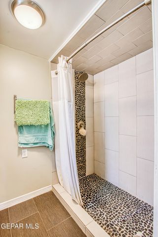 1701 Elm Street, El Paso, TX 79930