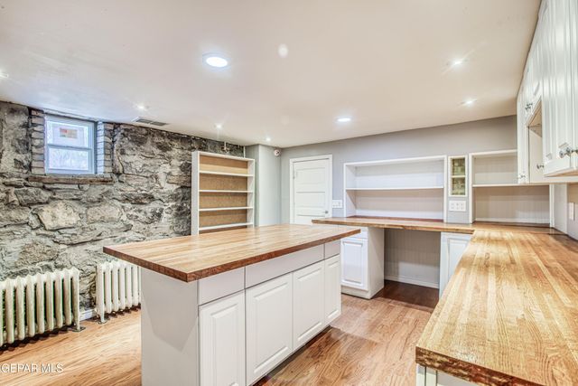 1701 Elm Street, El Paso, TX 79930