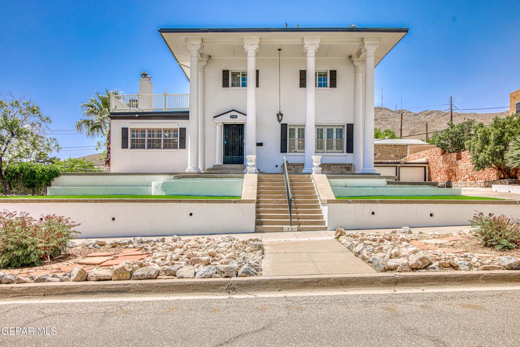 1701 Elm Street, El Paso, TX 79930