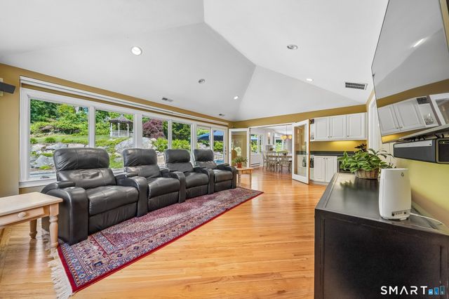 3 Mary Joy Lane, Stamford, CT 06903