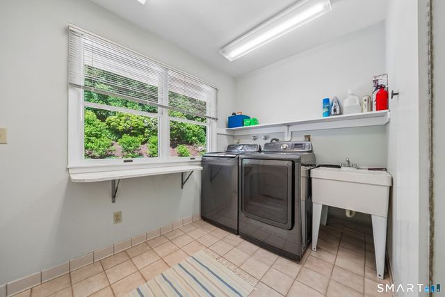 3 Mary Joy Lane, Stamford, CT 06903