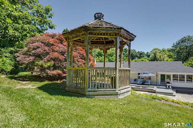 3 Mary Joy Lane, Stamford, CT 06903