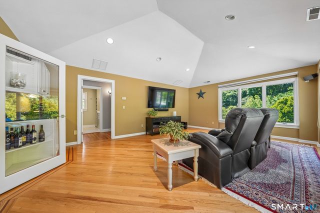 3 Mary Joy Lane, Stamford, CT 06903
