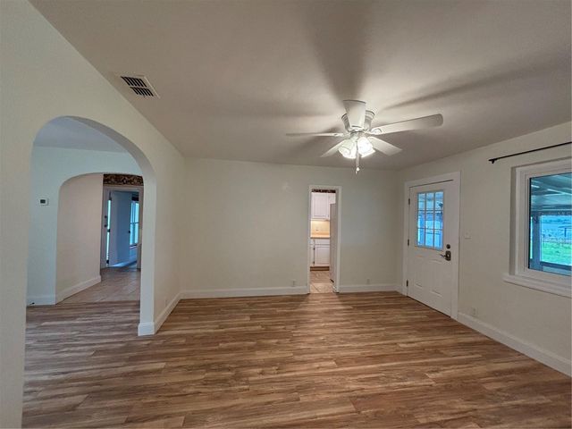 912 LAKE JESSIE DRIVE, Winter Haven, FL 33881