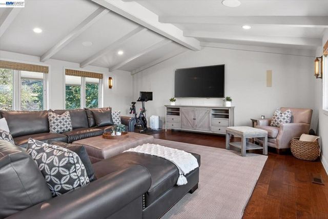 1923 1923 Whitecliff Way, Walnut Creek, CA 94596