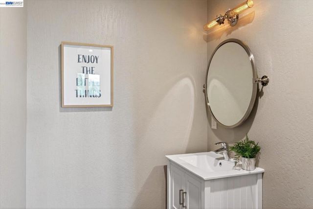 1923 1923 Whitecliff Way, Walnut Creek, CA 94596