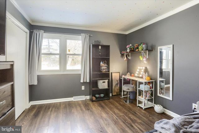 5453 DEVONSHIRE RD, Harrisburg, PA 17112