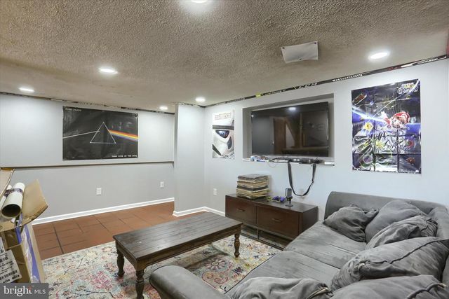 5453 DEVONSHIRE RD, Harrisburg, PA 17112