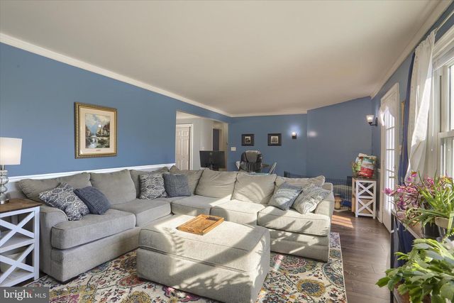 5453 DEVONSHIRE RD, Harrisburg, PA 17112