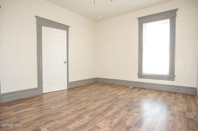 2111 Portland Avenue 2, El Paso, TX 79930