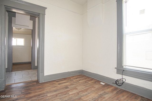 2111 Portland Avenue 2, El Paso, TX 79930