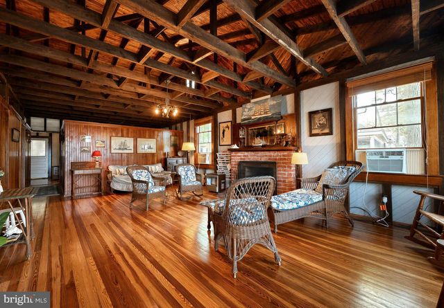 18167 RIVER RD, Tall Timbers, MD 20690