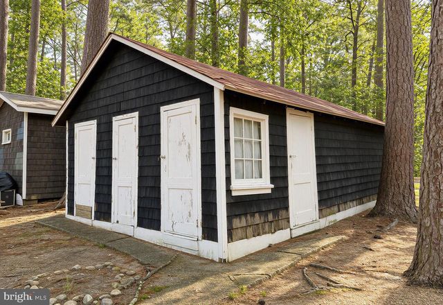 18167 RIVER RD, Tall Timbers, MD 20690