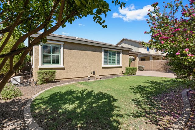 957 E ROJO Way, Gilbert, AZ 85297