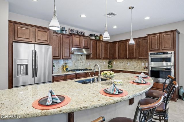 957 E ROJO Way, Gilbert, AZ 85297