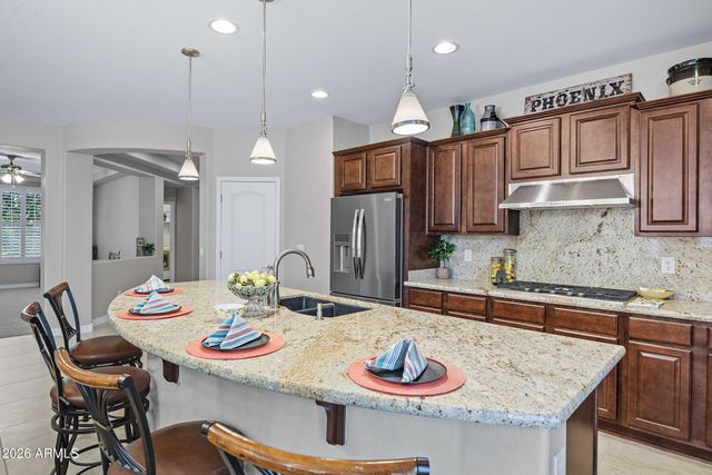 957 E ROJO Way, Gilbert, AZ 85297