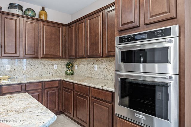 957 E ROJO Way, Gilbert, AZ 85297