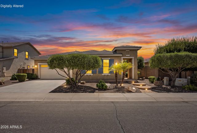 957 E ROJO Way, Gilbert, AZ 85297