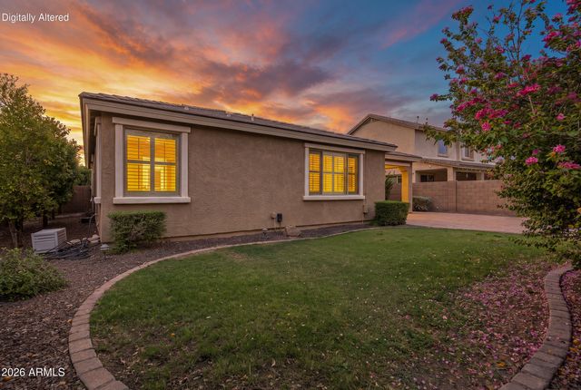 957 E ROJO Way, Gilbert, AZ 85297
