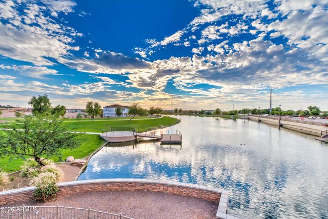 957 E ROJO Way, Gilbert, AZ 85297