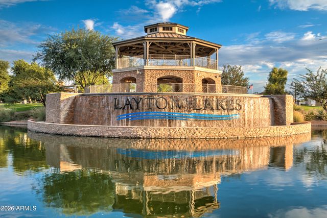 957 E ROJO Way, Gilbert, AZ 85297
