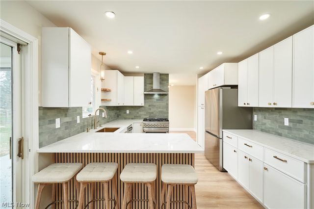 292 Wren Way, Medina, OH 44256