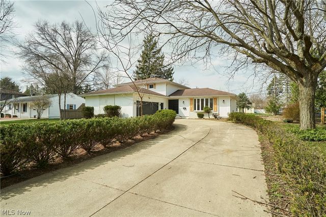 292 Wren Way, Medina, OH 44256