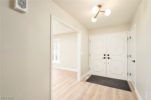 292 Wren Way, Medina, OH 44256