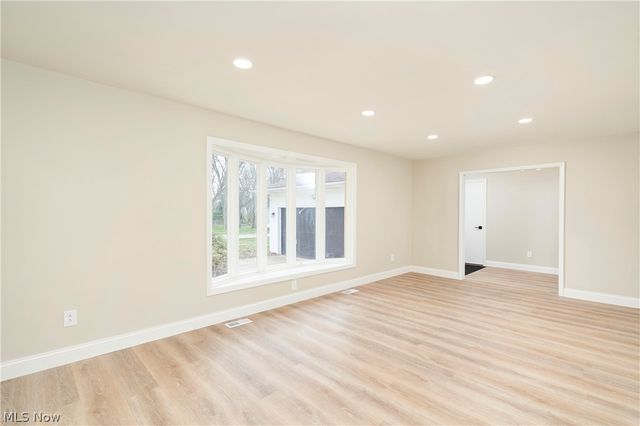 292 Wren Way, Medina, OH 44256