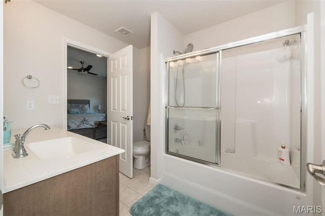 237 Mason Glen Drive, Lake St Louis, MO 63367