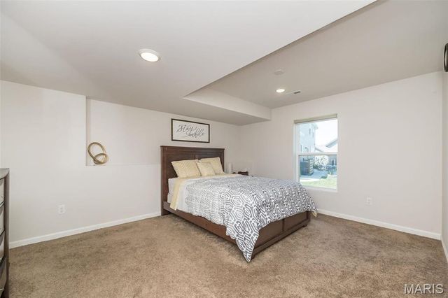 237 Mason Glen Drive, Lake St Louis, MO 63367