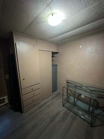 3700 Bellinger Lane SPC 49, Medford, OR 97501