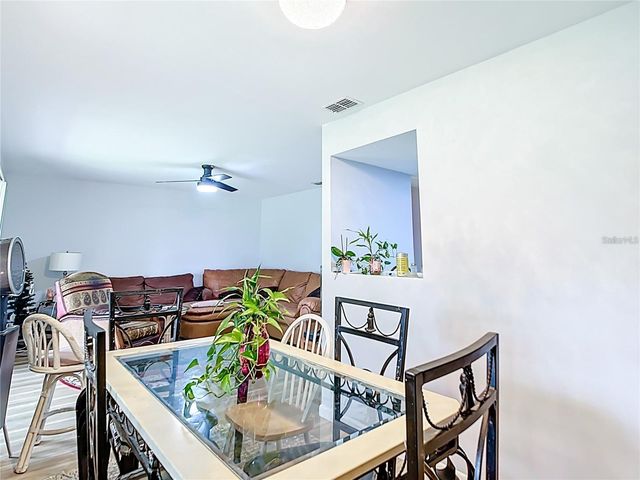 548 FAIRWAYS DRIVE B, Ocala, FL 34472