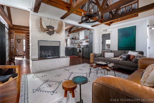 4714 Chickasaw Trail, Sulphur, OK 73086