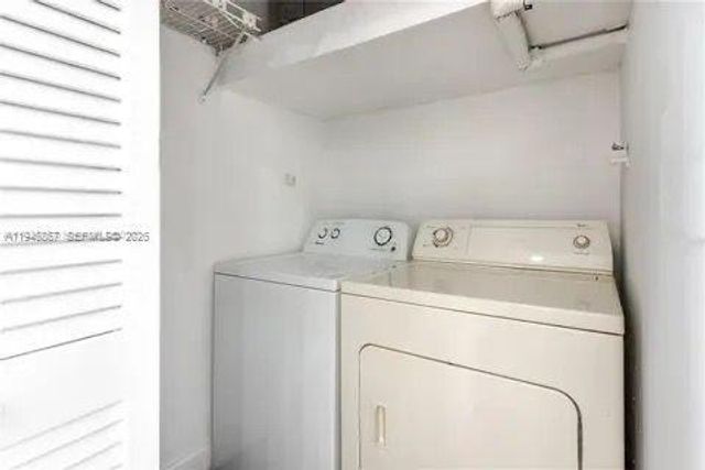 601 Leslie Dr 601, Hallandale Beach, FL 33009